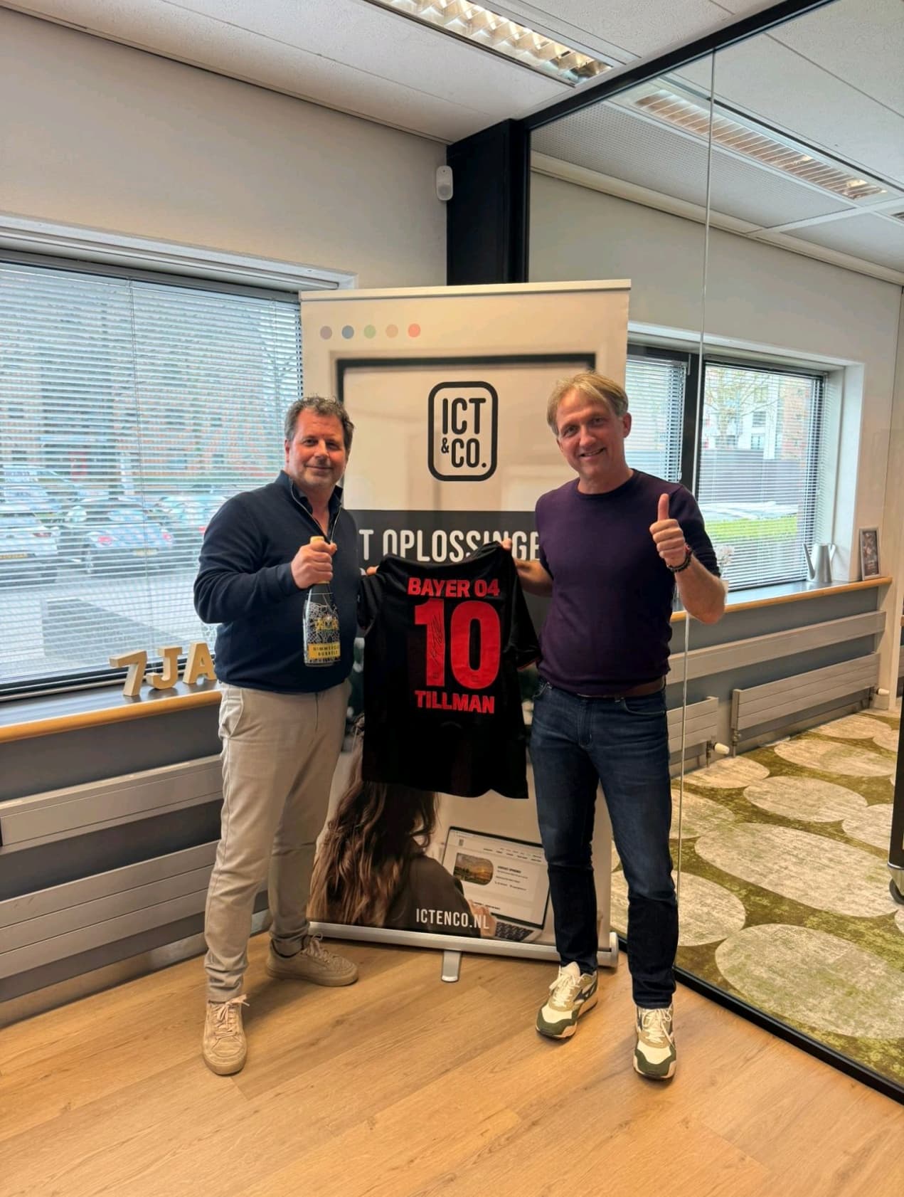 Voetbalshirts van bekende spelers – de prijzen van de Football Shirt Challenge